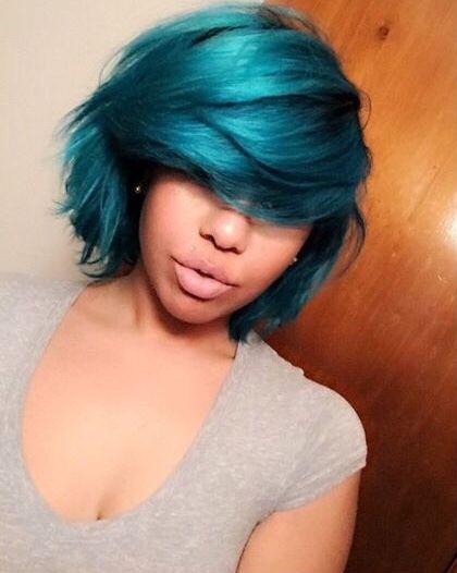 Short hair colors for brown skin