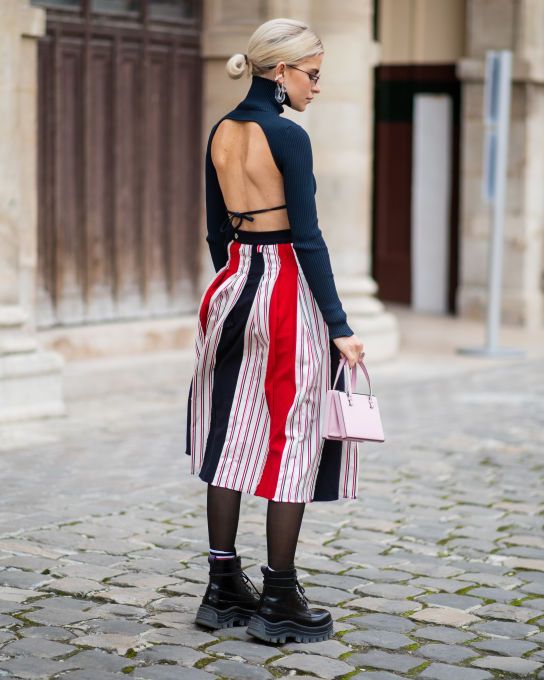 pleated skirt outfits