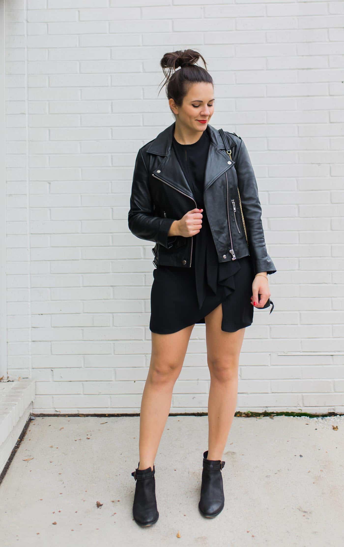 How to wear a leather jacket