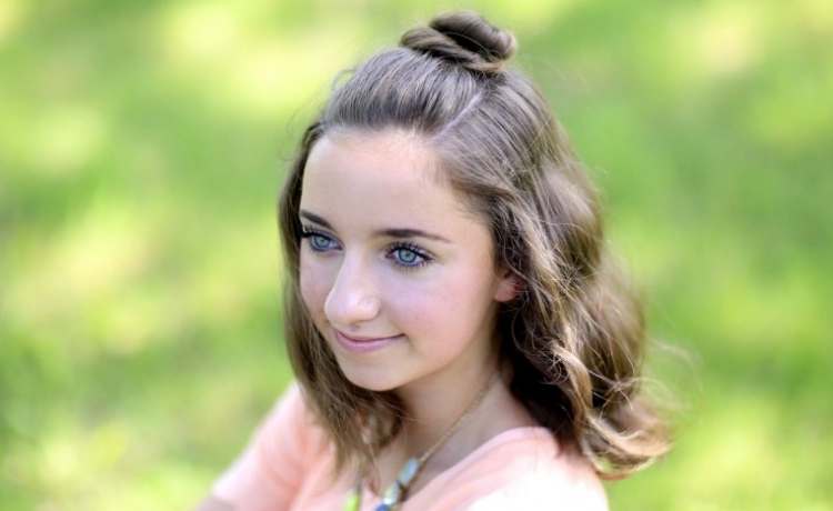 cocktail party hairstyles for medium hair