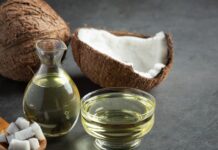 Coconut Oil for Dandruff: Does It Really Work? How to Use? Coconut Oil for Dandruff